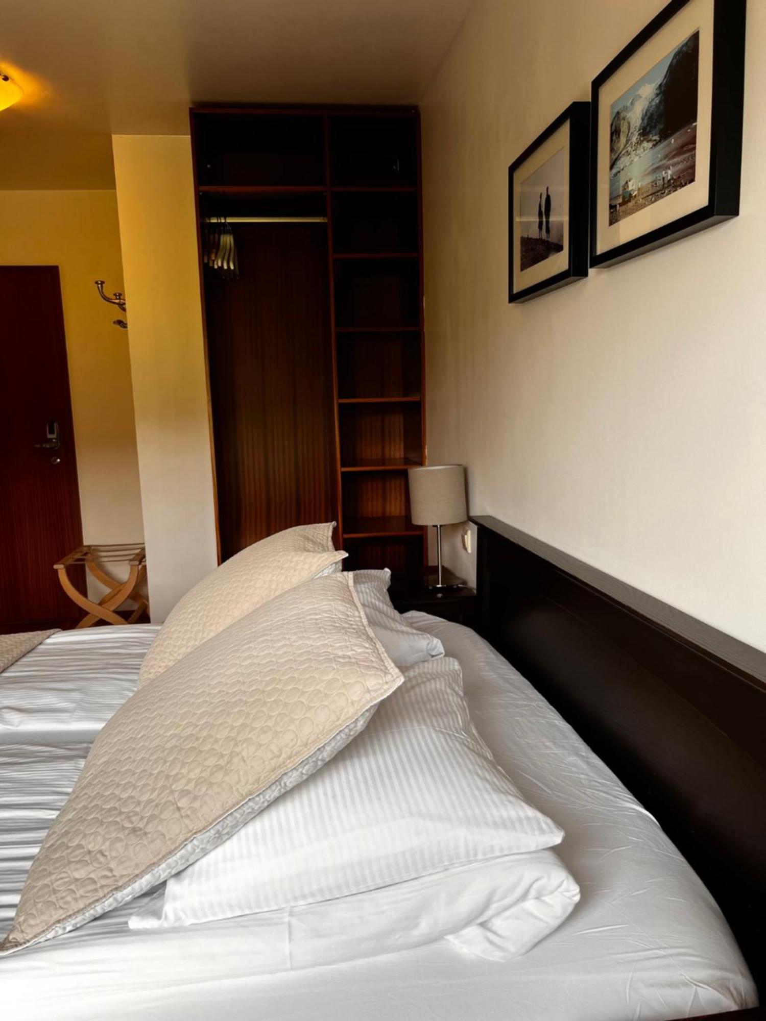 סקוגאר Hotel Skoga By Ej Hotels מראה חיצוני תמונה